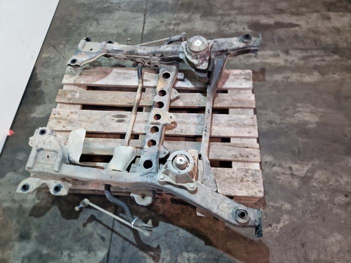 Subframe Mercedes Vito