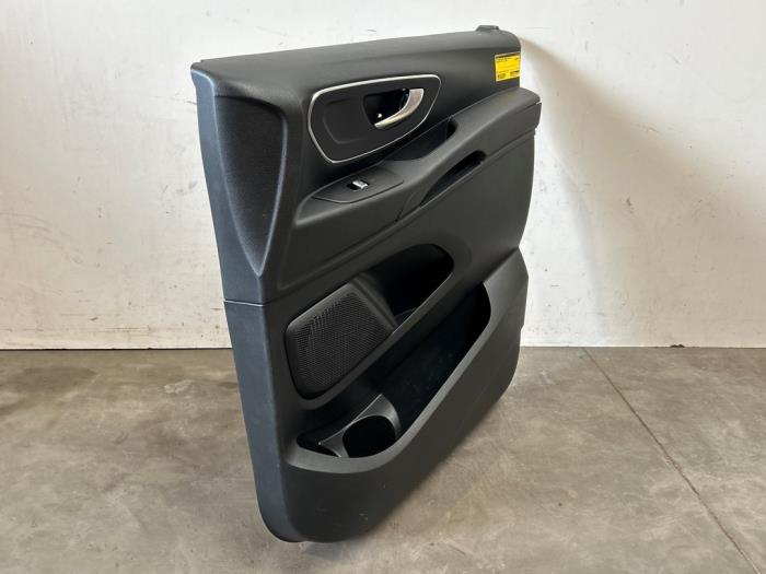 Tapizado de puerta de 2 puertas derecha Mercedes Vito