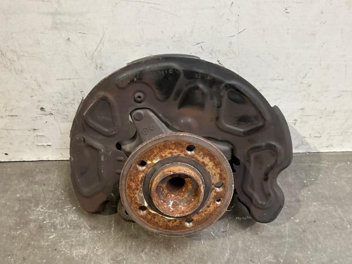 Knuckle, front right Mercedes Vito