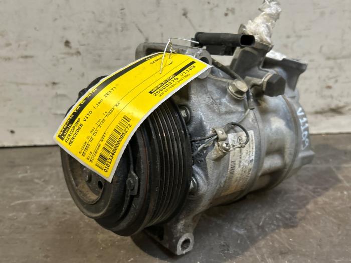 Bomba de aire acondicionado Mercedes Vito