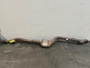 Gebruikte Uitlaat Middendemper Mercedes E (C238) E-220d 2.0 Turbo 16V Prijs € 363,00 Inclusief btw aangeboden door Autoparts Van De Velde