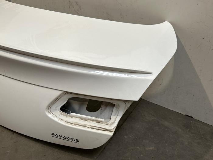 Cubierta de maletero Mercedes E-Klasse