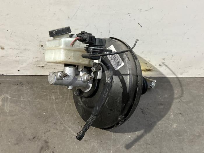 Assistant de freinage Mercedes A-Klasse