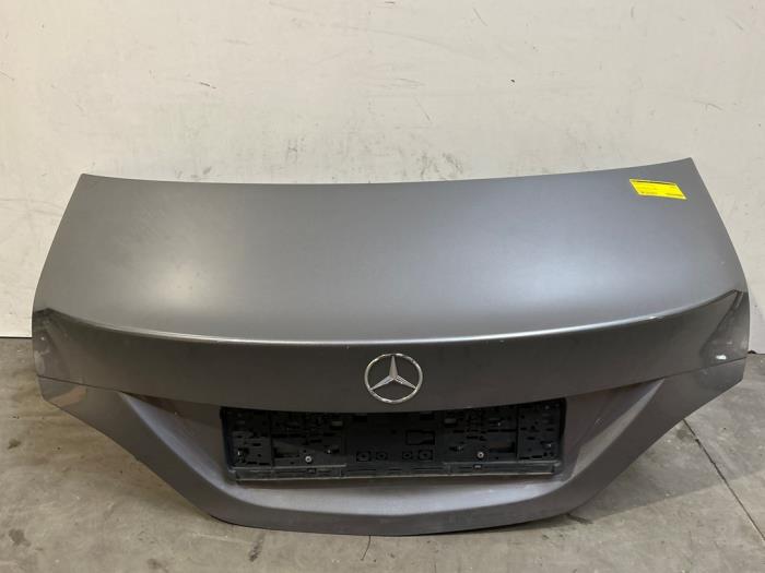 Tailgate Mercedes CLA