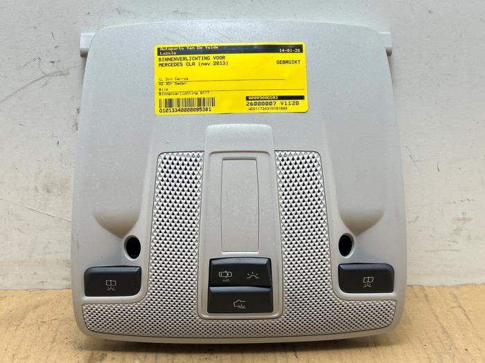 Eclairage intérieur avant Mercedes CLA