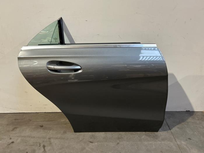 Portière 4portes arrière droite Mercedes CLA