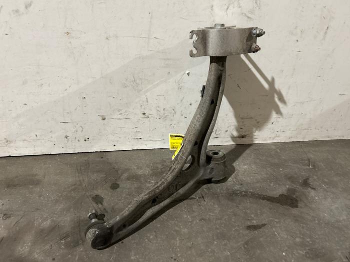Bras de suspension avant gauche Mercedes CLA