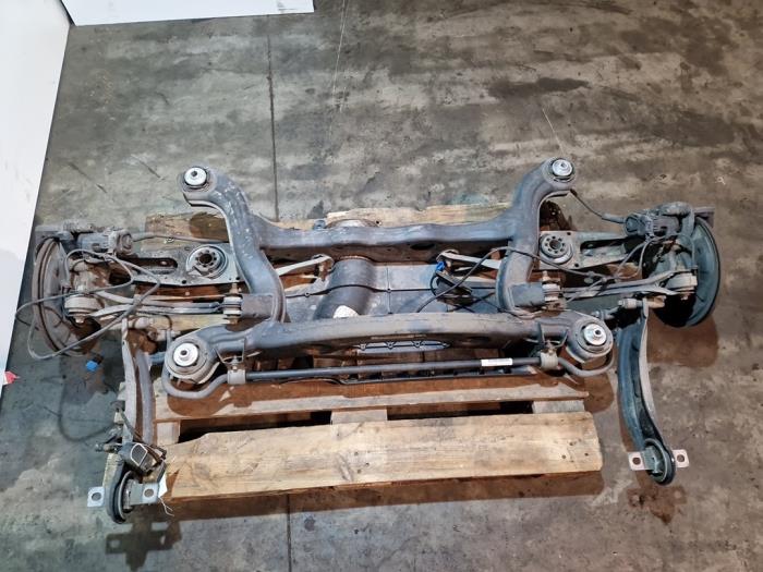 Arbre entraînement roue arrière Mercedes CLA