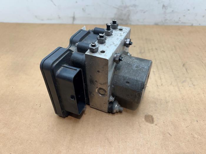 Pompe ABS Mercedes CLA