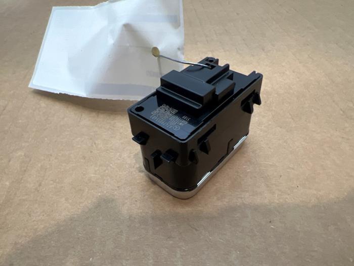 Interruptor del portón trasero Mercedes A-Klasse