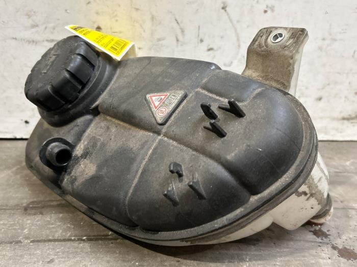 Réservoir d'expansion Mercedes Vito