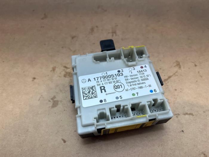 Modul centralnego zamka Mercedes A-Klasse