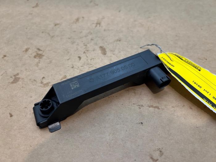 Antena Mercedes A-Klasse