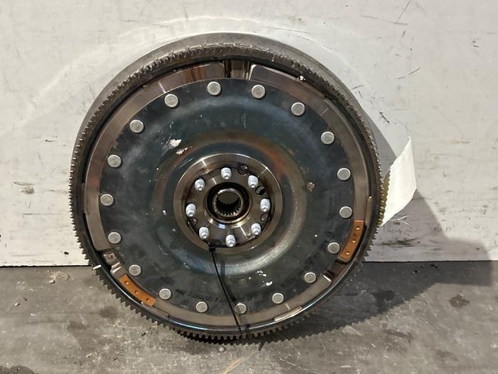 Kolo zamachowe Mercedes E-Klasse