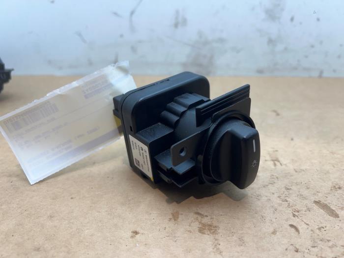 Przelacznik swiatel Mercedes A-Klasse