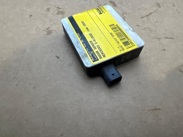 Sensor de radar Mercedes E-Klasse
