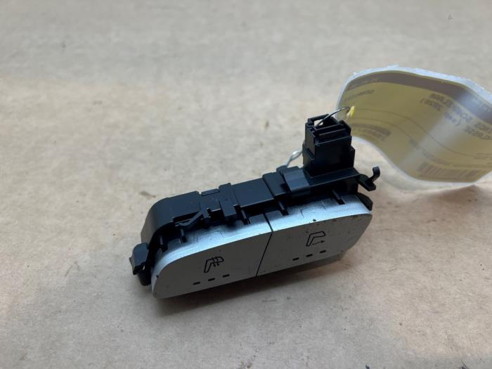 Stoelverwarmings Schakelaar Mercedes E-Klasse