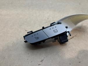 Gebruikte Schakelaar Stoelverwarming Mercedes E (C238) E-220d 2.0 Turbo 16V Prijs € 18,15 Inclusief btw aangeboden door Autoparts Van De Velde