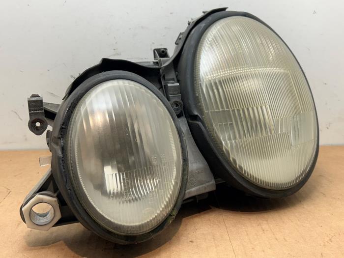 Scheinwerfer links Mercedes CLK