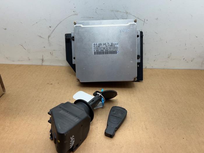 Stacyjka + sterownik Mercedes CLK