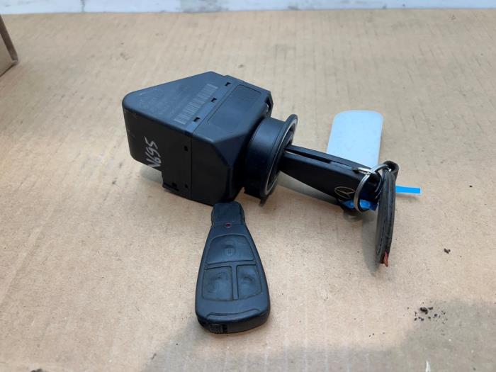 Stacyjka + sterownik Mercedes CLK