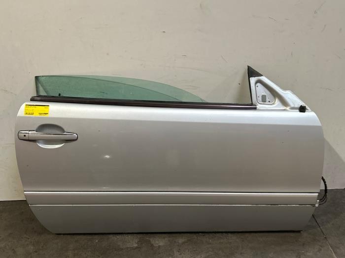 Drzwi prawe wersja 2-drzwiowa Mercedes CLK