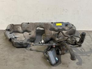 Gebruikte Tank Mercedes CLK (R208) 2.0 200 16V Prijs € 302,50 Inclusief btw aangeboden door Autoparts Van De Velde