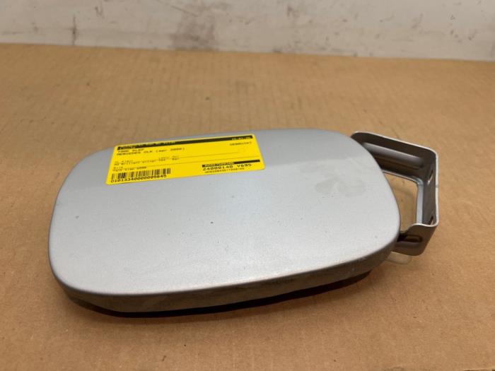 Pokrywa wlewu paliwa Mercedes CLK