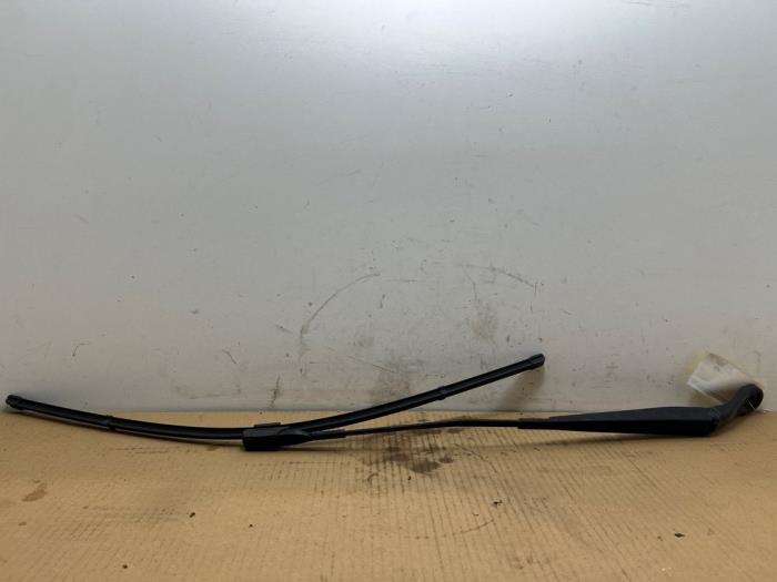 Brazo delantero de limpiaparabrisas Mercedes Vito