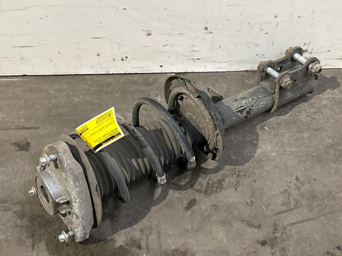 Amortisseur avant droit Mercedes A-Klasse