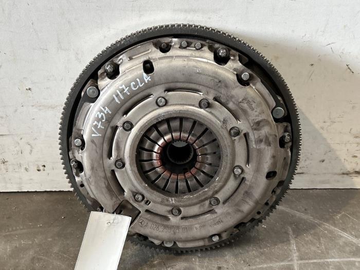 Kolo zamachowe Mercedes CLA