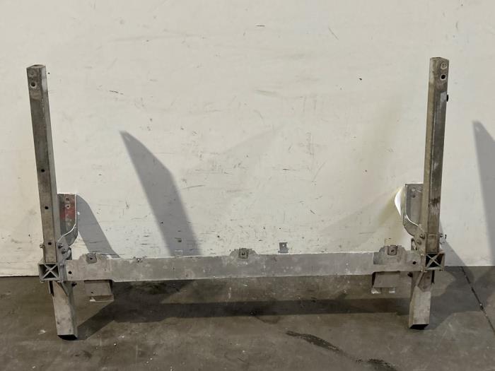 Barre radiateur Mercedes A-Klasse