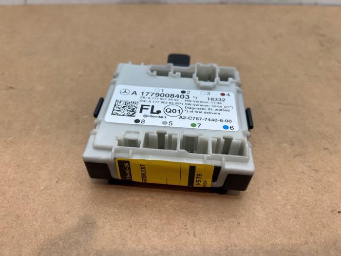 Modul centralnego zamka Mercedes A-Klasse