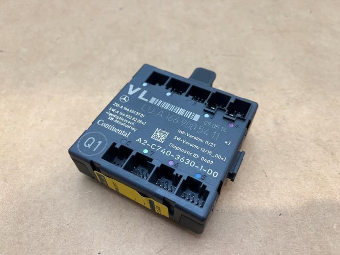 Module verrouillage central des portes Mercedes CLA