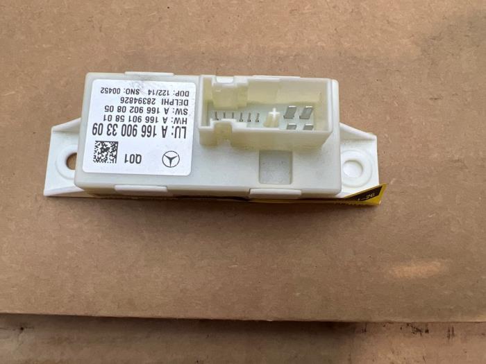 Regulator wysokosci ksenonowy Mercedes CLA