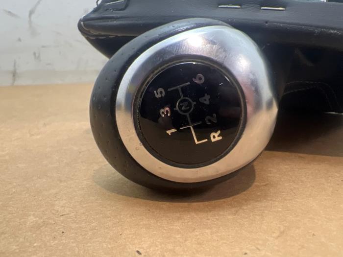 Enveloppe levier de vitesse Mercedes CLA