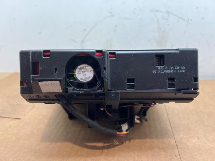 CD changer Mercedes E-Klasse