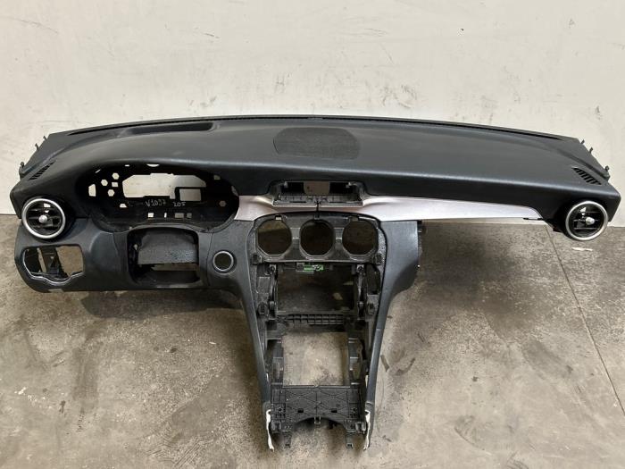 Dashboard Mercedes C-Klasse