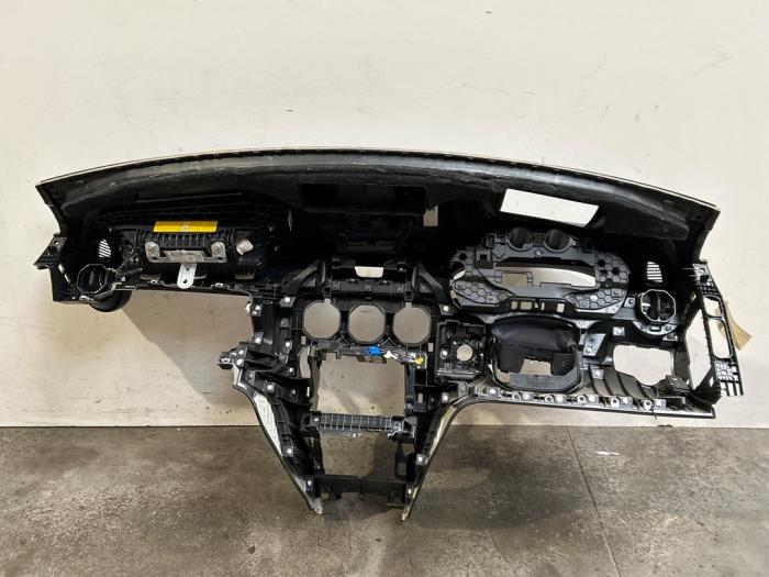 Dashboard Mercedes C-Klasse