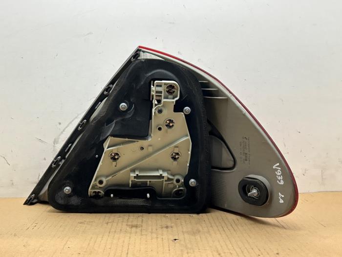 Tylne swiatlo pozycyjne lewe Mercedes E-Klasse