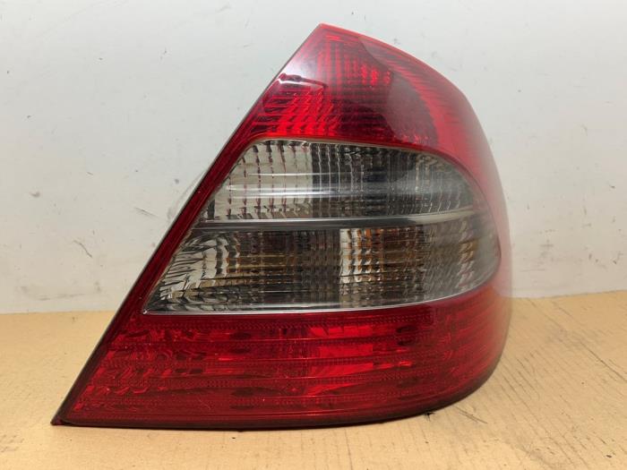 Tylne swiatlo pozycyjne prawe Mercedes E-Klasse