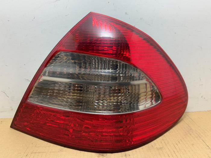 Taillight, right Mercedes E-Klasse