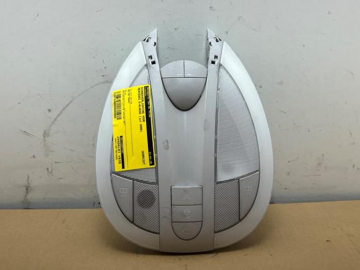 Eclairage intérieur avant Mercedes E-Klasse