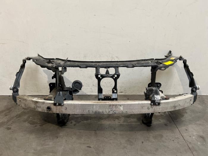 Panel przedni Mercedes E-Klasse