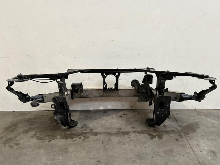 Panel przedni Mercedes E-Klasse