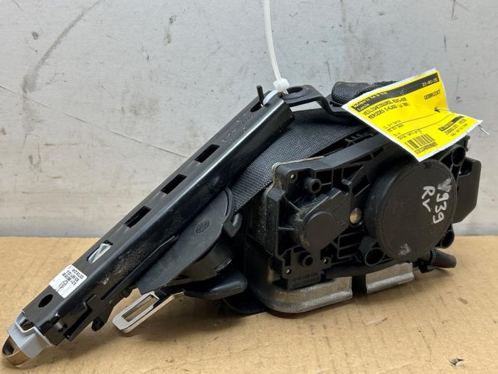 Front seatbelt, right Mercedes E-Klasse