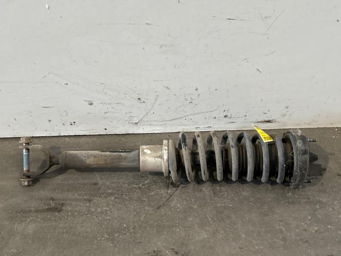 Amortiguador izquierda delante Mercedes E-Klasse