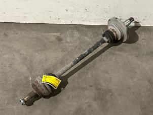 Gebruikte Steekas rechts-achter Mercedes E (W211) 2.2 E-200 CDI 16V Prijs op aanvraag aangeboden door Autoparts Van De Velde