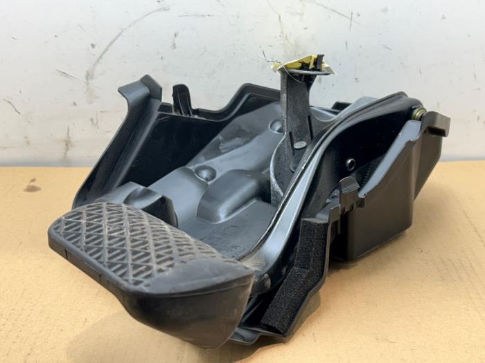 Brake pedal Mercedes E-Klasse