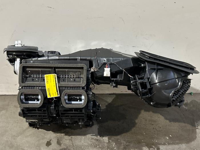 Boîtier chauffage Mercedes C-Klasse